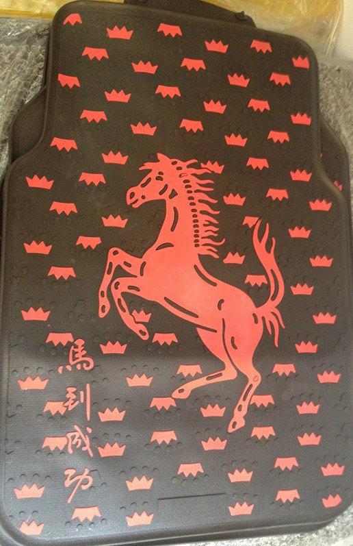Classic Horse Universal Automotive Carpet Car Floor Mats Rubber 5pcs Sets - Red